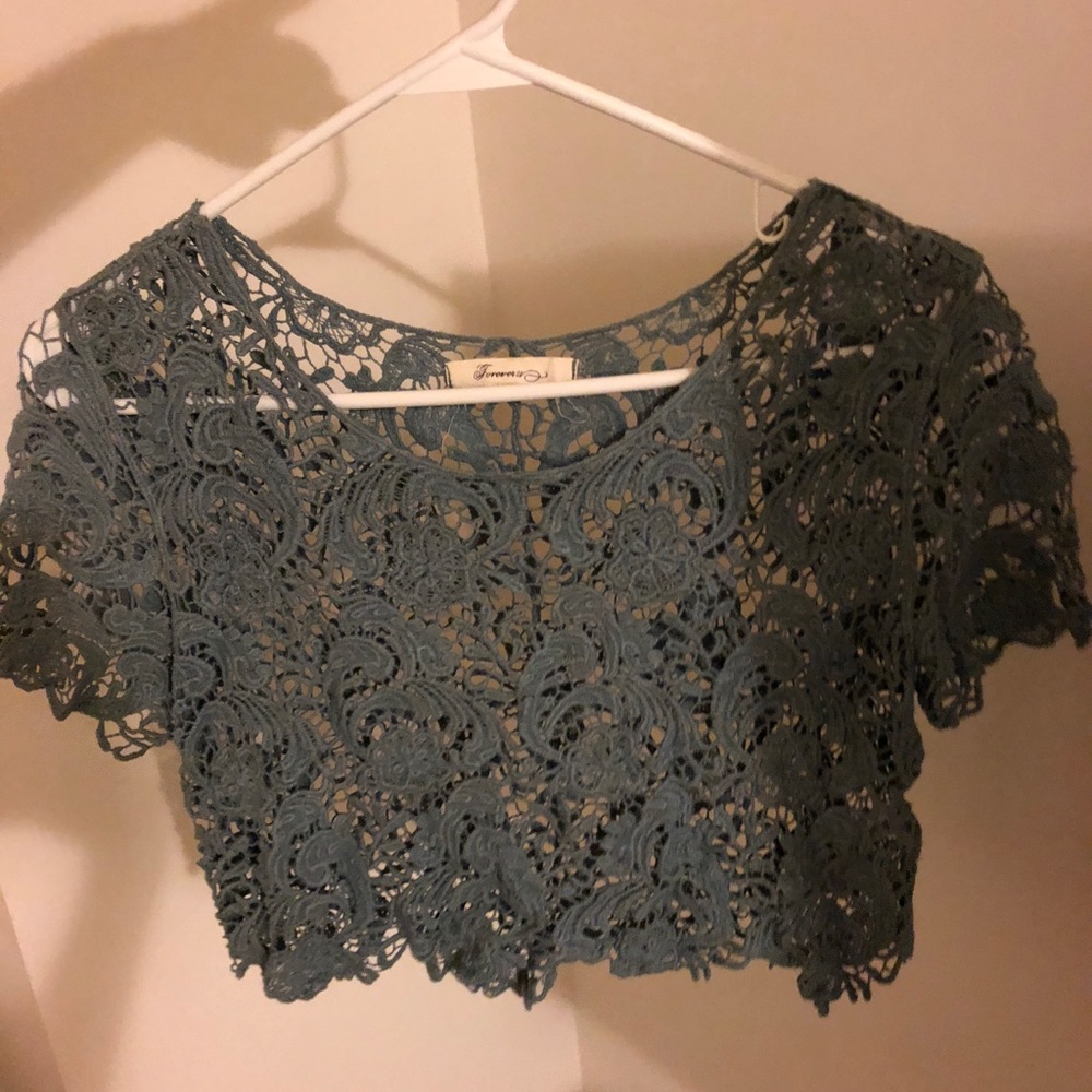 Forever 21 cute top